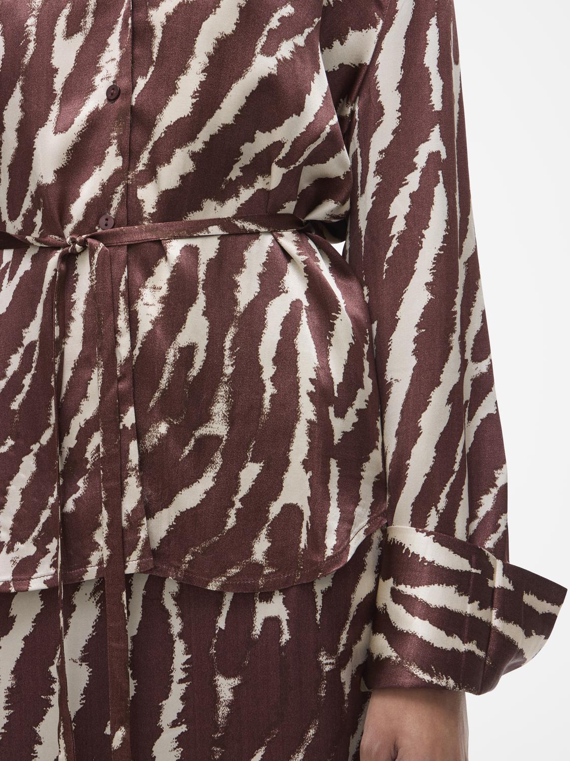 model_shot-detail